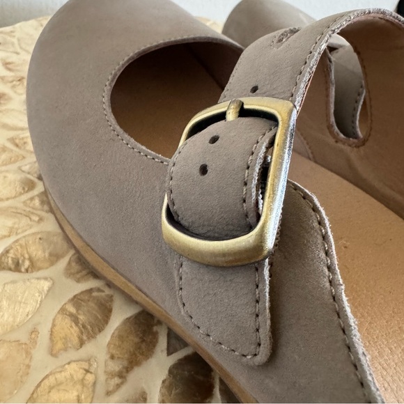 Dansko Britney Stone Nubuck Leather Mule Clogs size 40 - Picture 7 of 10